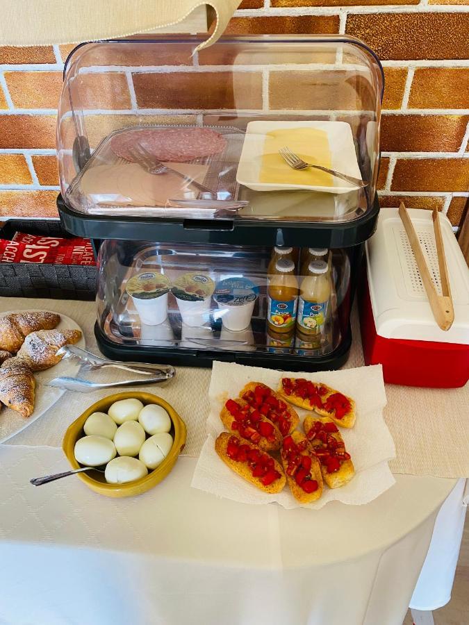 L'Antico Monastero Bed & Breakfast Sant'Agata di Puglia Eksteriør bilde