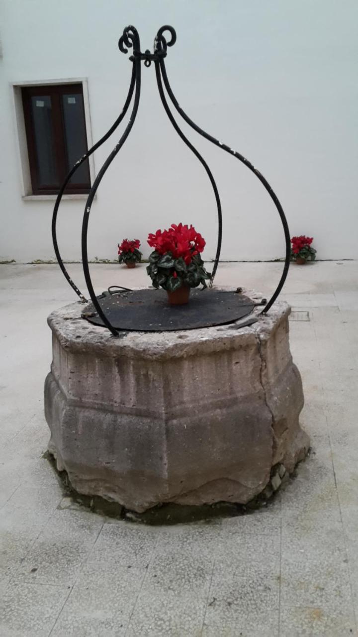 L'Antico Monastero Bed & Breakfast Sant'Agata di Puglia Eksteriør bilde